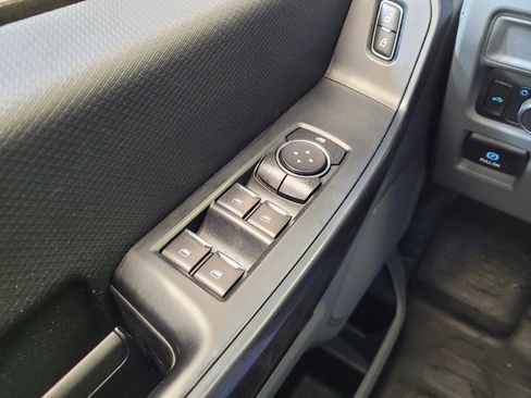 Used 2021 Ford F150 XL image 27