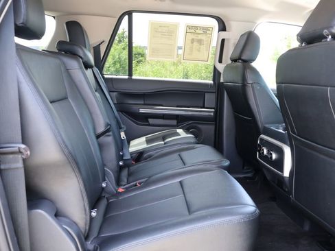 Used 2022 Ford Expedition Max XLT AWD/4WD image 13