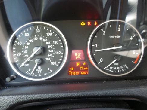 Used 2012 BMW X5 xDrive35d AWD/4WD image 12