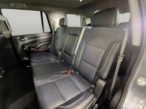 Used 2019 Chevrolet Tahoe LS w/ All-Season Package AWD/4WD image 18