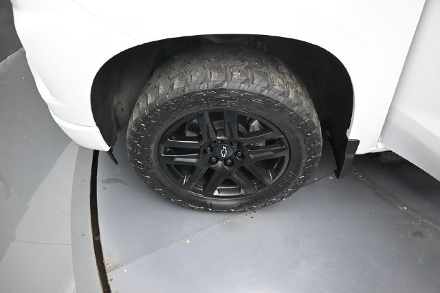 Used 2023 Chevrolet Silverado 1500 Custom w/ LPO, Dark Essentials Package AWD/4WD image 32