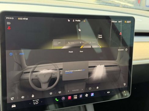 Used 2024 Tesla Model Y Long Range AWD/4WD image 22