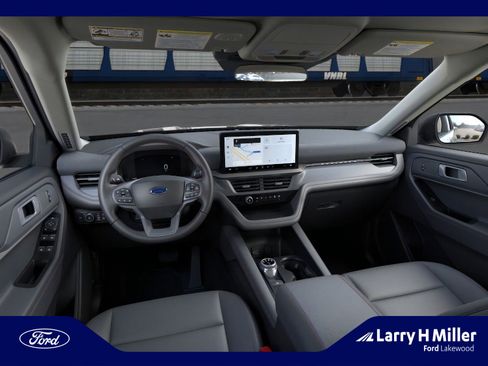 New 2026 Ford Explorer Active w/ Active Comfort Package image 9