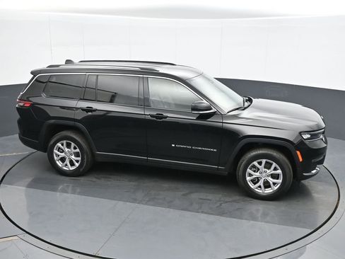 Used 2022 Jeep Grand Cherokee L Limited image 24