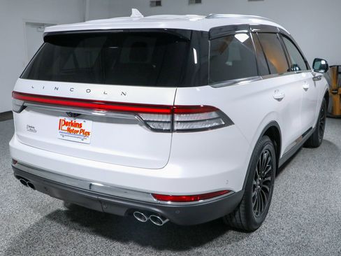 Used 2021 Lincoln Aviator Reserve w/ Equipment Group 201A AWD/4WD image 7