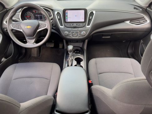 Used 2022 Chevrolet Malibu LS FWD image 15