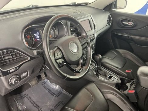 Used 2020 Jeep Cherokee Latitude Plus image 35