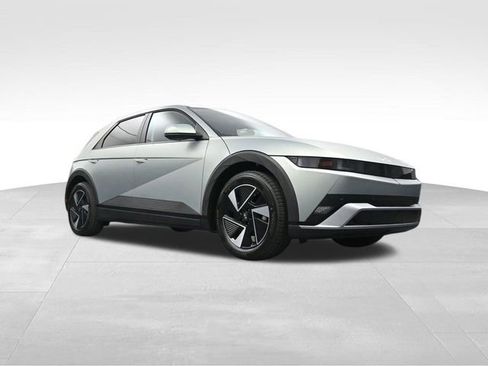 New 2026 Hyundai Ioniq 5 SEL AWD/4WD image 30