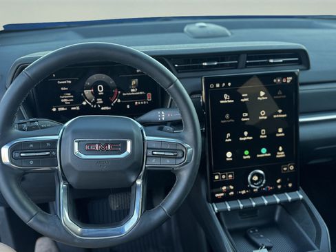 Used 2026 GMC Terrain Elevation image 11