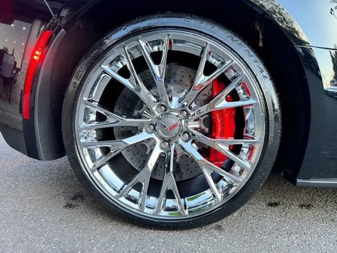 Used 2016 Chevrolet Corvette Z06 w/ 3LZ Preferred Equipment Group RWD image 26