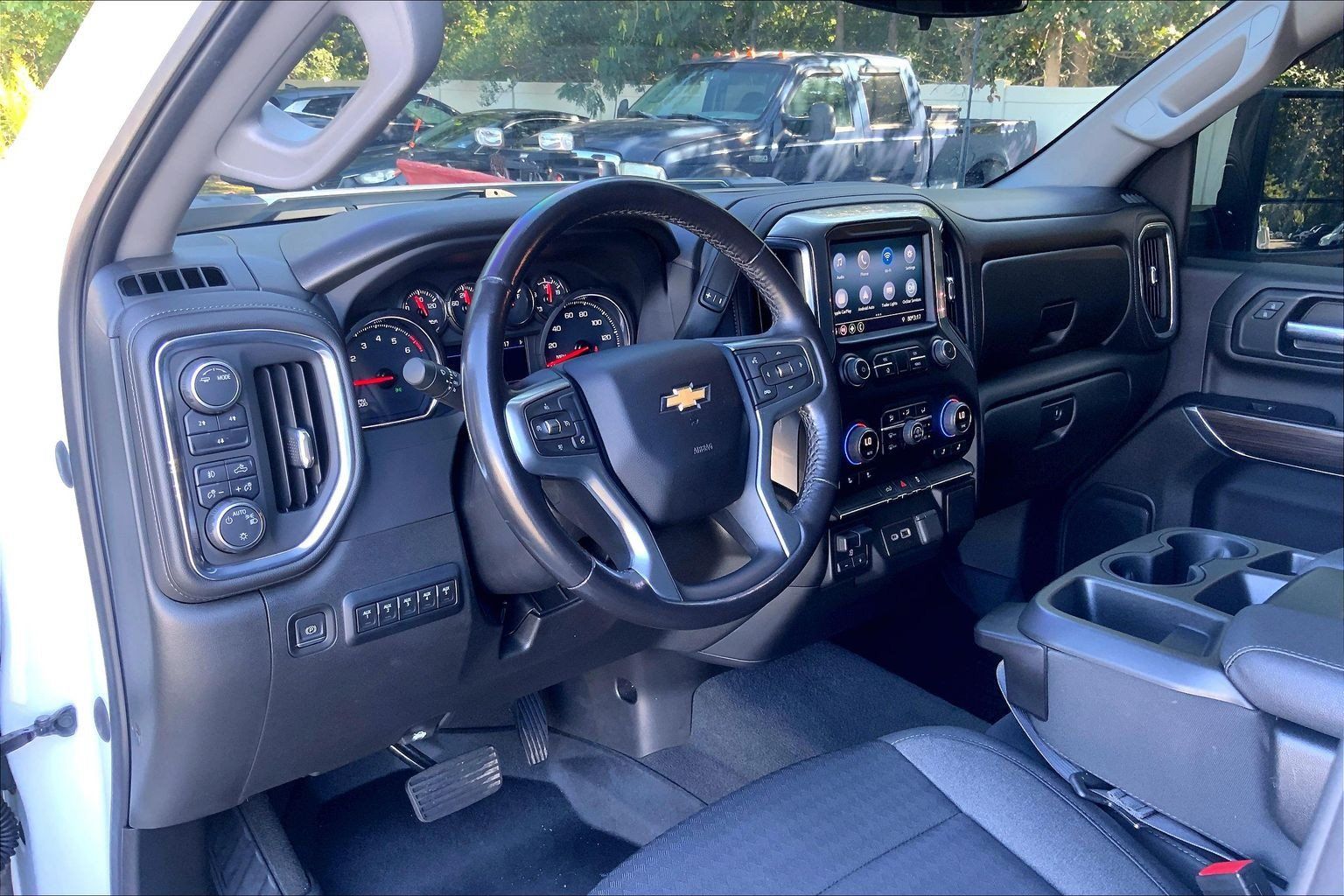Used 2023 Chevrolet Silverado 2500 LT w/ Convenience Package AWD/4WD image 15