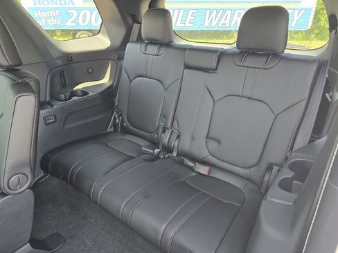 New 2026 Honda Pilot TrailSport image 10