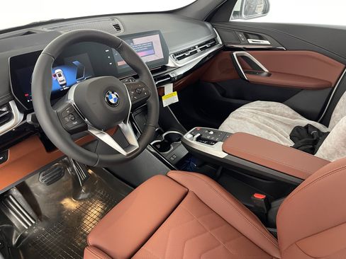 New 2026 BMW X1 xDrive28i w/ Technology Package image 11