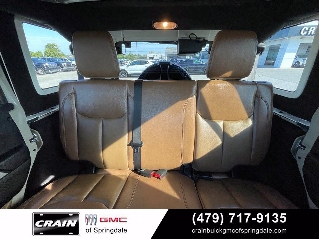 Used 2018 Jeep Wrangler Unlimited Rubicon w/ Cold Weather Group AWD/4WD image 27