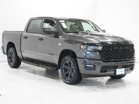New 2026 RAM 1500 Express AWD/4WD image 4