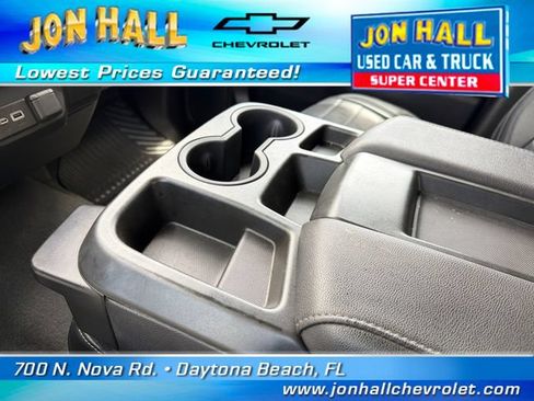 Used 2021 Chevrolet Silverado 2500 Custom w/ Custom Value Package AWD/4WD image 27