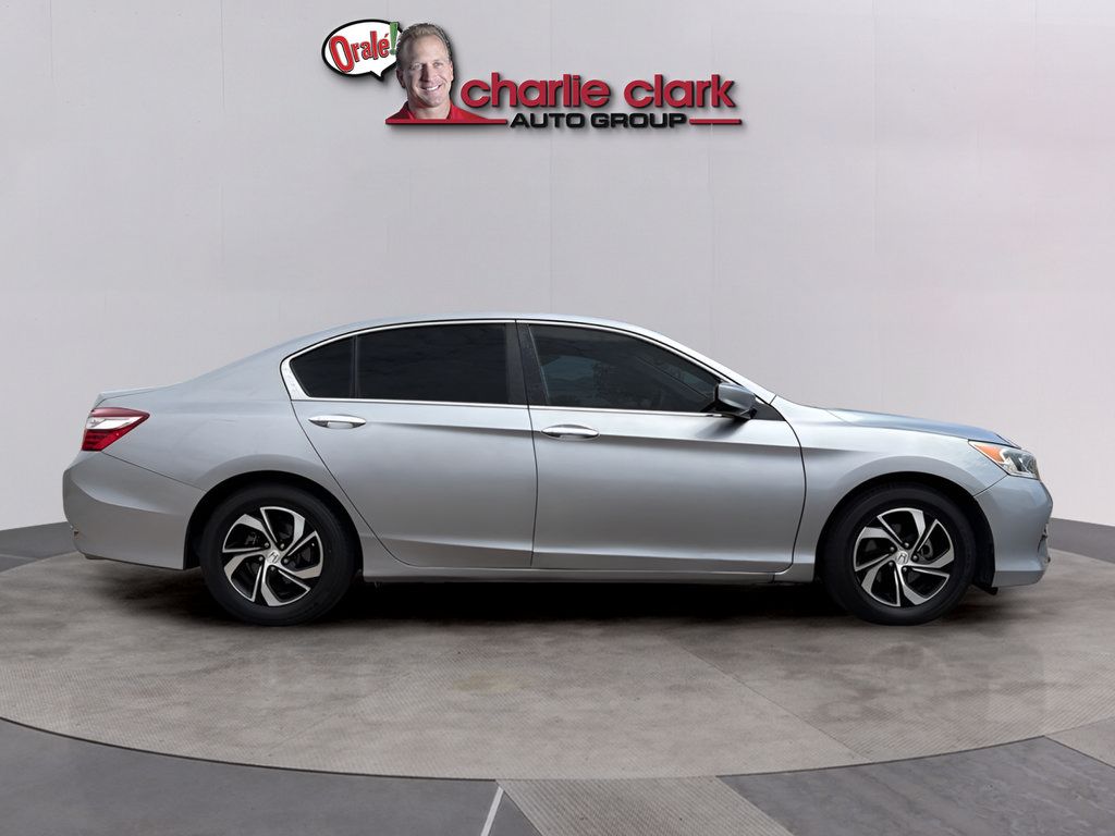 Used 2017 Honda Accord LX image 6