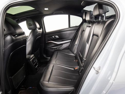 Used 2023 BMW M340i image 12