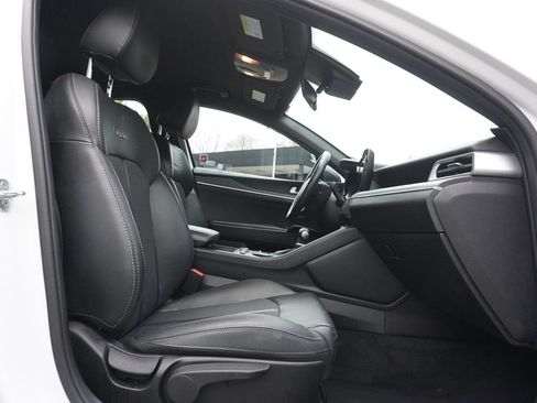 Used 2022 Kia K5 GT-Line image 34