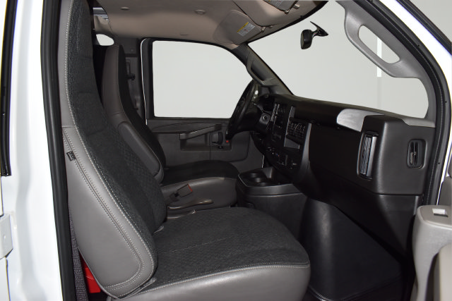 Used 2025 GMC Savana 2500 w/ Driver Convenience Package RWD image 12