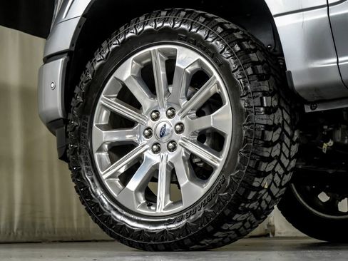 Used 2022 Ford F150 Limited image 56