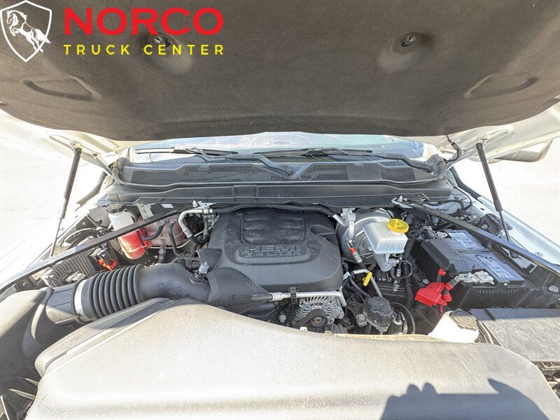 Used 2021 RAM 3500 Tradesman RWD image 29