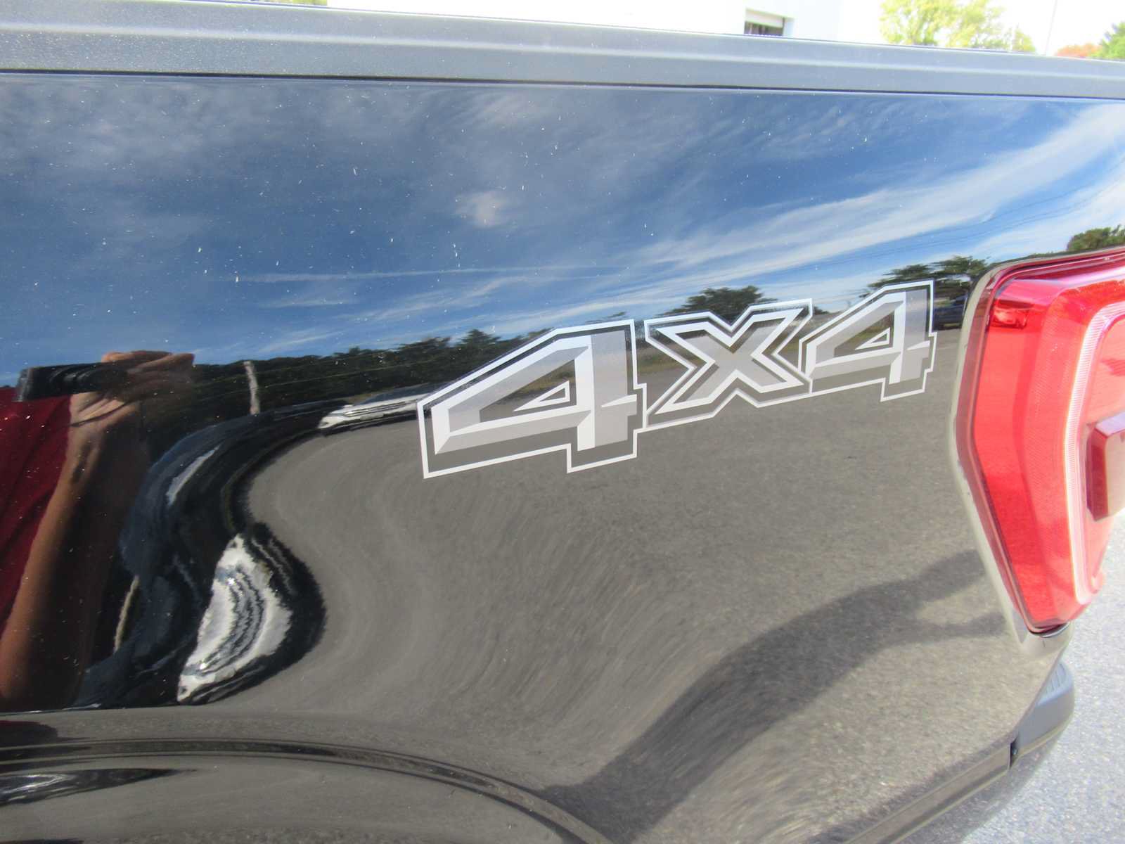 Used 2023 Ford F150 XLT w/ Equipment Group 302A High AWD/4WD image 13