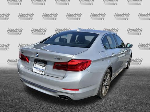 Used 2019 BMW 540i xDrive w/ Convenience Package AWD/4WD image 10