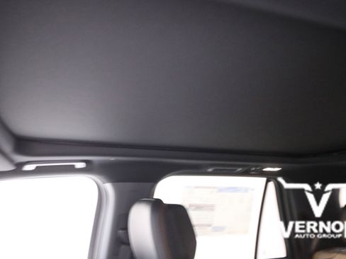 New 2026 Ford Expedition Tremor image 14