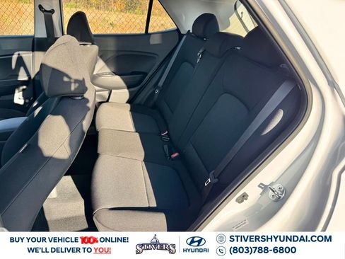 New 2026 Hyundai Venue SE image 19