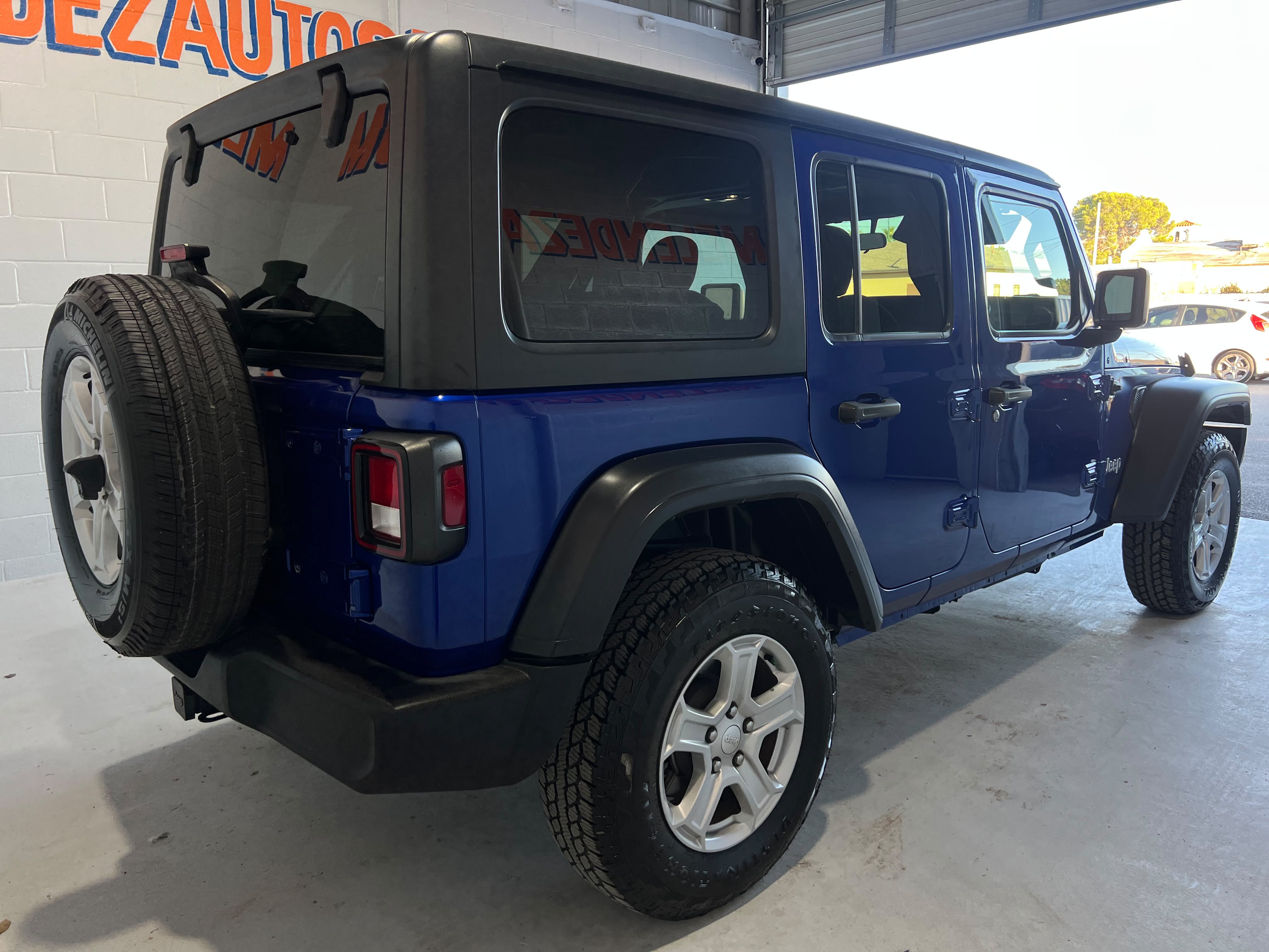 Used 2020 Jeep Wrangler Unlimited Sport S AWD/4WD image 5
