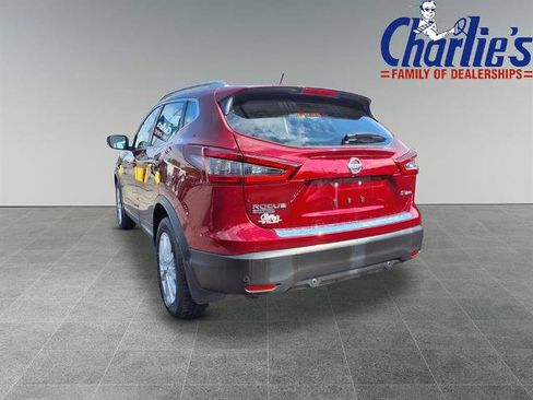 Certified 2022 Nissan Rogue Sport SV w/ Technology Package AWD/4WD image 5