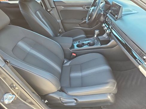 Certified 2025 Honda Civic Sport image 15