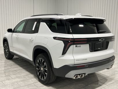 New 2026 Chevrolet Traverse LT