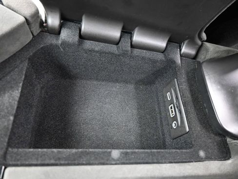 Used 2023 Chevrolet Corvette Stingray Premium Conv w/ Z51 Performance Package image 31