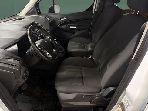 Used 2017 Ford Transit Connect XLT FWD image 12
