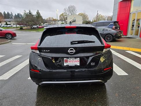 Used 2025 Nissan Leaf SV Plus image 8