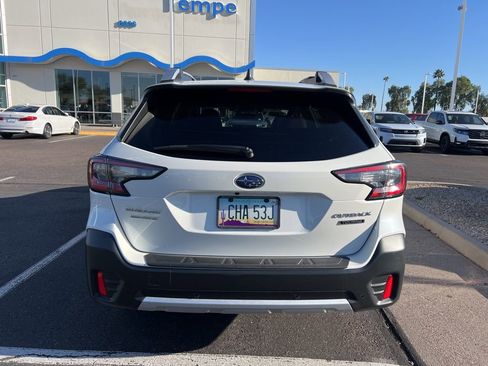 Used 2022 Subaru Outback Touring w/ Popular Package #2 image 4