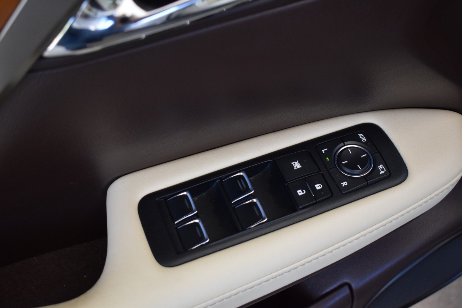 Used 2016 Lexus RX 350 AWD w/ Premium Package image 29