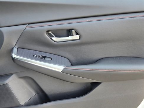 Used 2024 Nissan Sentra SR image 26