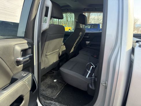Used 2018 Chevrolet Silverado 1500 LT image 11
