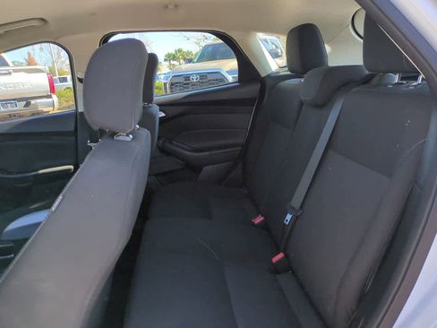 Used 2017 Ford Focus SE image 13