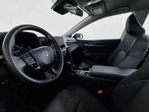 Used 2025 Toyota Camry LE FWD image 20