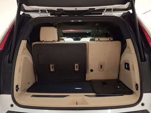 Certified 2023 Cadillac Escalade Premium Luxury AWD/4WD image 24