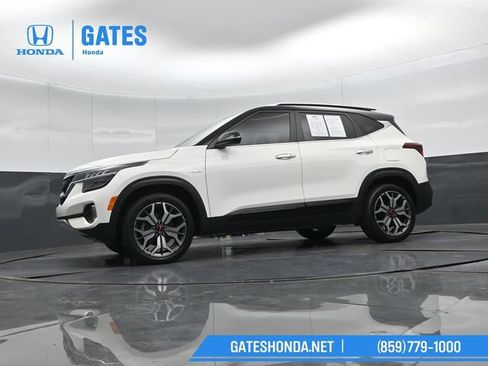 Used 2023 Kia Seltos SX AWD/4WD image 40