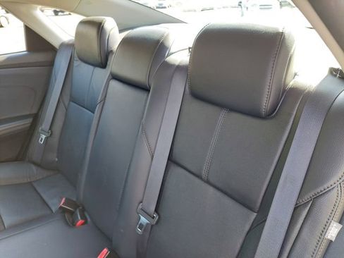 Used 2016 Toyota Avalon Touring image 21