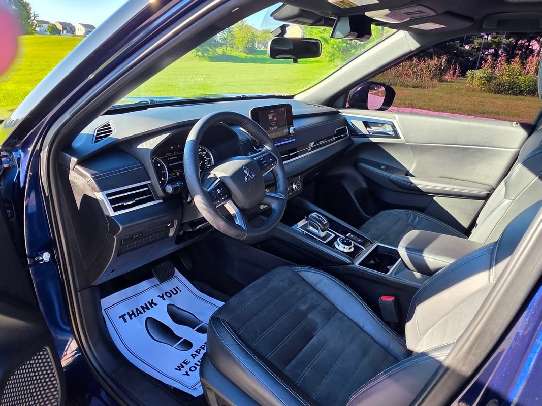 Used 2022 Mitsubishi Outlander SE FWD image 9