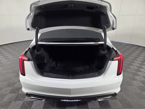 Used 2023 Cadillac CT5 Luxury RWD image 27