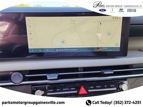 New 2025 Hyundai Tucson SEL image 18