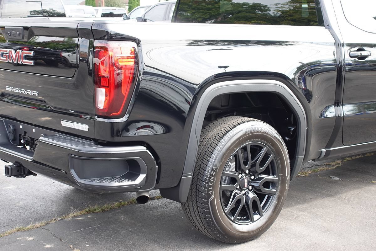 Used 2024 GMC Sierra 1500 Elevation AWD/4WD image 10